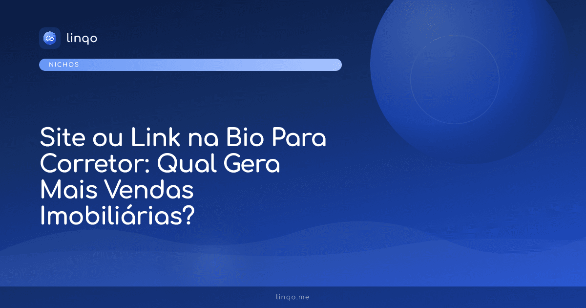 Corretor de imóveis utilizando smartphone para gerenciar leads através da página de link na bio